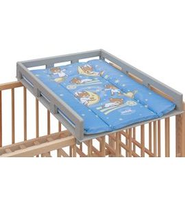 SCARLETT PŘEBALOVACÍ PULT OGY NA POSTÝLKU ŠEDÝ S PŘEBALOVACÍ PODLOŽKOU GALAXY MODRÝ - PŘEBALOVACÍ PULTY - PŘEBALOVÁNÍ