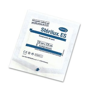 HARTMANN Sterilux ES sterilní 5 x 5 cm 100% bavlna 17 vláken, 8 vrstev 5ks