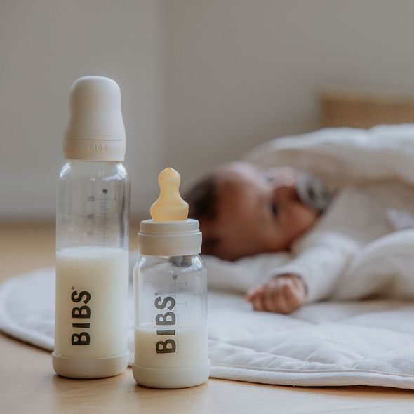 BIBS BABY BOTTLE SKLENĚNÁ LAHEV 225ML - KOJENECKÉ LAHVE - KRMENÍ