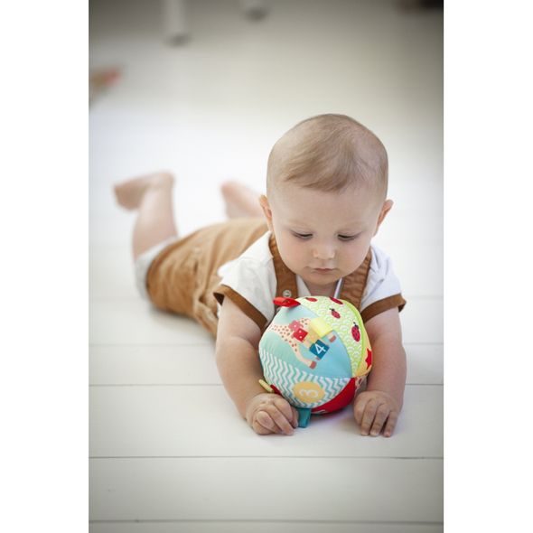 VULLI MŮJ PRVNÍ MÍČ ŽIRAFA SOPHIE - MALÉ HRAČKY DO RUČIČKY - PRO DĚTI