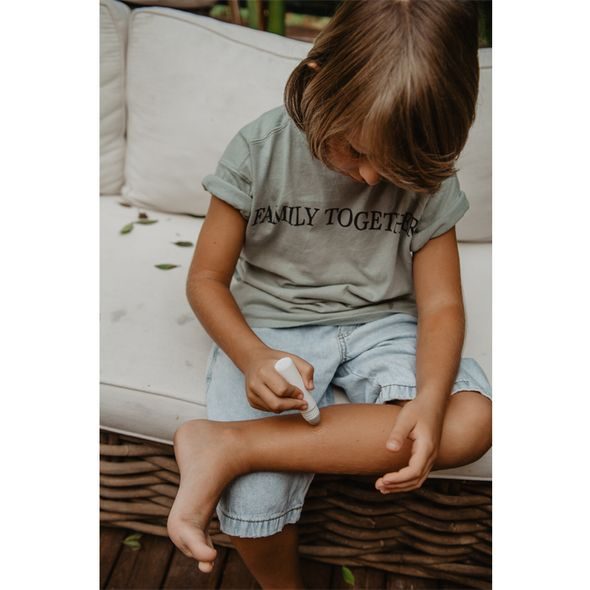 SUAVINEX TYČINKA ROLL-ON PO KOUSNUTÍ KOMÁREM 15 ML - OCHRANA PROTI HMYZU - KOUPÁNÍ A ZDRAVÍ