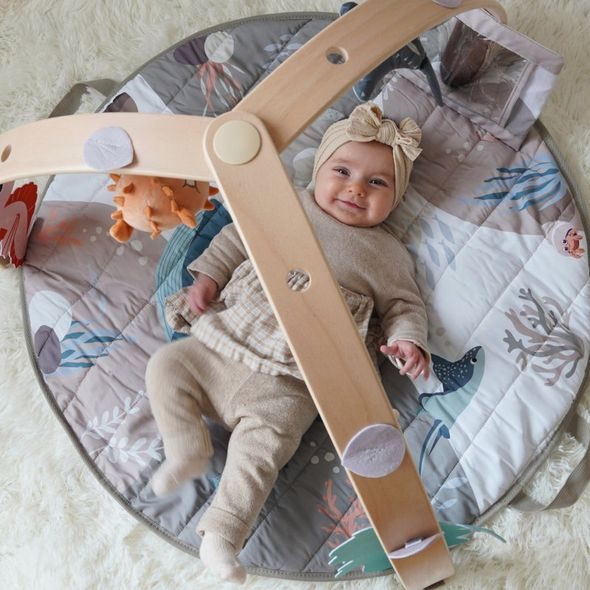 BO JUNGLE HRACÍ DEKA S DŘEVĚNOU HRAZDIČKOU OCEAN BLISS - HRACÍ PODLOŽKY NA ZEM - SPINKÁNÍ