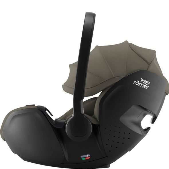 BRITAX RÖMER BABY-SAFE PRO VARIO BASE 5Z BUNDLE 2024 - AUTOSEDAČKY 0-13KG - AUTOSEDAČKY A PŘÍSLUŠENSTVÍ