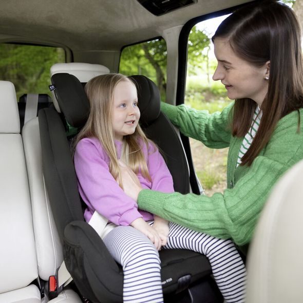 JOIE EVERY STAGE™ R129 MOSS - AUTOSEDAČKY 0-36KG - AUTOSEDAČKY A PŘÍSLUŠENSTVÍ