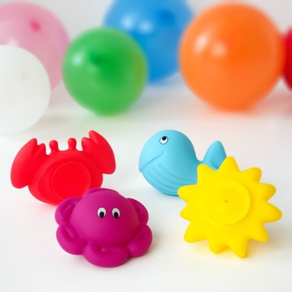 VULLI SADA HRAČEK DO VODY ŽIRAFA SOPHIE - HRAČKY DO VANY - PRO DĚTI