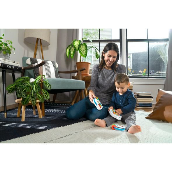 BABY EINSTEIN SET HUDEBNÍ 3-DÍLNÝ SMALL SYMPHONY 3M+ - HRAČKY SE ZVUKY - PRO DĚTI