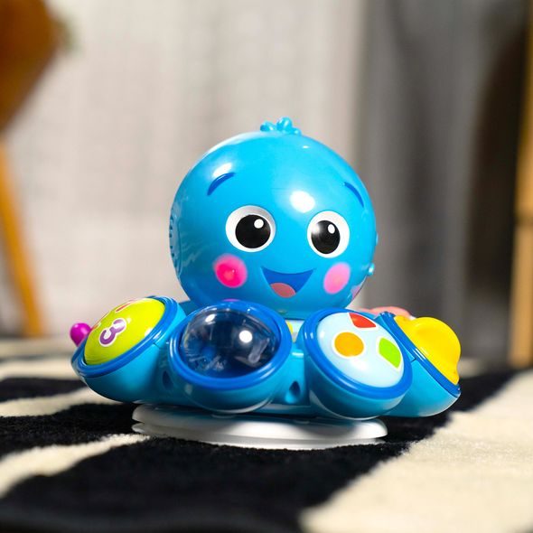 BABY EINSTEIN CHODÍTKO 4V1 ACTIVITY WALKER - CHODÍTKA - PRO DĚTI