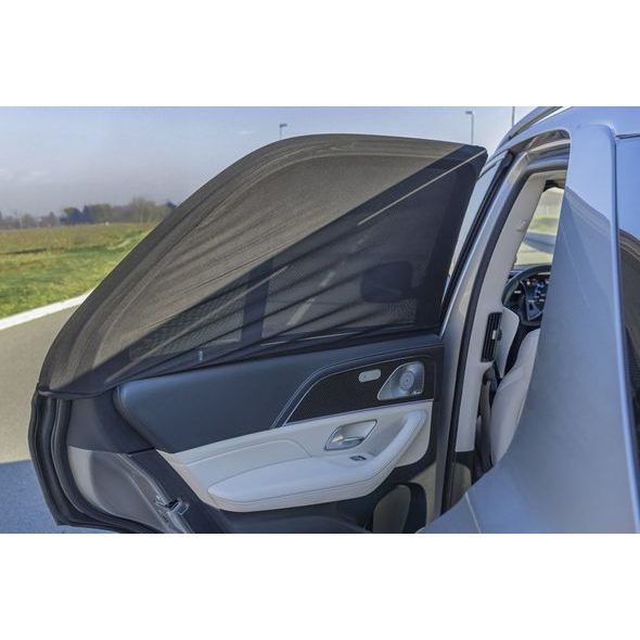 ZOPA SLUNEČNÍ CLONA DO AUTA NASUNOVACÍ L - SLUNEČNÍ ROLETY A CLONY - AUTOSEDAČKY A PŘÍSLUŠENSTVÍ