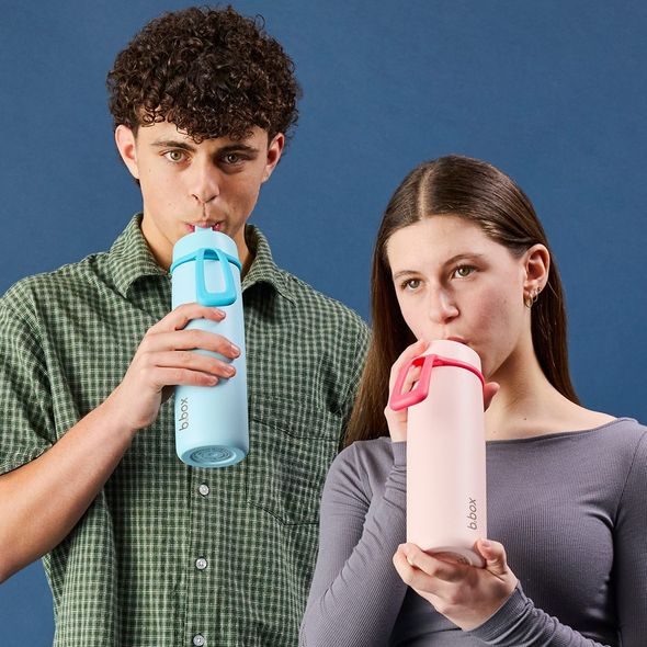 B.BOX NEREZOVÁ TERMOLAHEV S BRČKEM 690 ML - LAGOON - TERMOOBALY A TERMOSKY - KRMENÍ