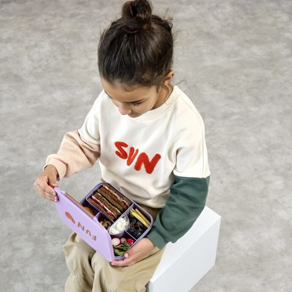 LÄSSIG KIDS LUNCHBOX BENTO LITTLE GANG RAINBOW GREEN - KRABIČKY NA SVAČINU - KRMENÍ