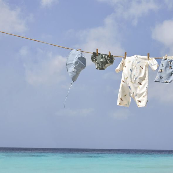 LÄSSIG SPLASH SUN PROTECTION LONG NECK HAT SKY BLUE 19-36 MO. - ČEPIČKY A KLOBOUČKY - PRO DĚTI