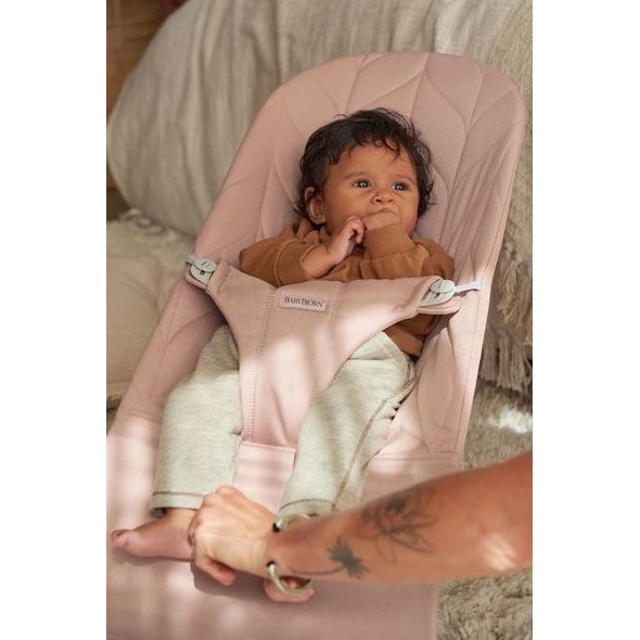 BABYBJÖRN LEHÁTKO BOUNCER BLISS DUSTY PINK COTTON PETAL - LEHÁTKA A HOUPADLA - SPINKÁNÍ