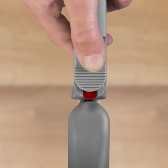 REER ZÁBRANA BASIC KOVOVÁ - BEZPEČNOST DĚTÍ V DOMÁCNOSTI - KOUPÁNÍ A ZDRAVÍ