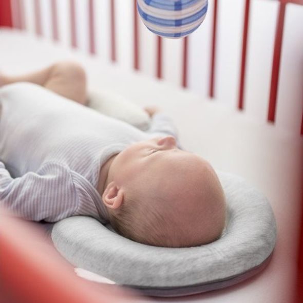 BABYMOOV ERGONOMICKÝ POLŠTÁŘ COSYDREAM - FIXAČNÍ PODLOŽKY - SPINKÁNÍ