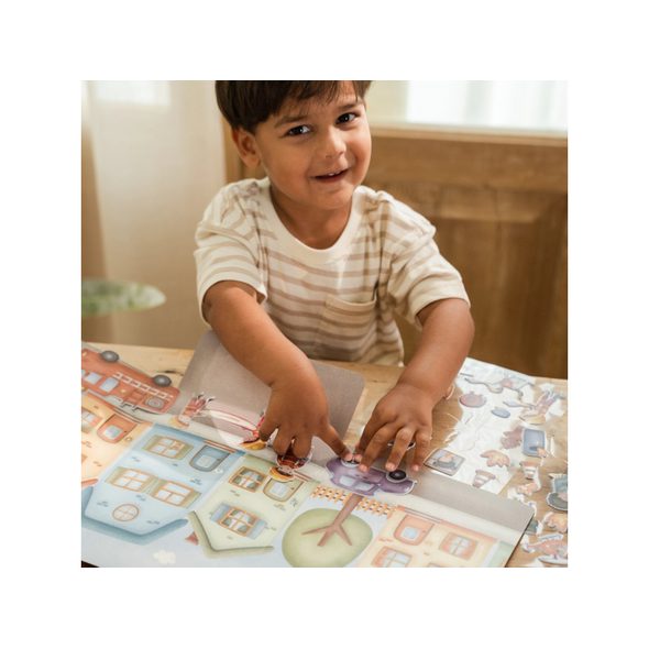 LITTLE DUTCH KNÍŽKA SE SAMOLEPKAMI HASIČSKÁ STANICE JIM - LITTLE DUTCH - PRO DĚTI