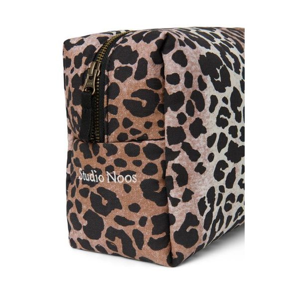 STUDIO NOOS SOFT COTTON TOALETNÍ TAŠTIČKA HAZEL LEOPARD - ORGANIZÉRY A KOŠÍKY - KOČÁRKY A PŘÍSLUŠENSTVÍ