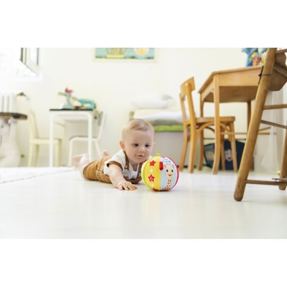 VULLI MŮJ PRVNÍ MÍČ ŽIRAFA SOPHIE - MALÉ HRAČKY DO RUČIČKY - PRO DĚTI