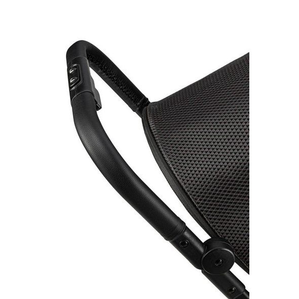 MOMI ADELLE ČERNO ZLATÝ - SPORTOVNÍ KOČÁRKY - KOČÁRKY A PŘÍSLUŠENSTVÍ