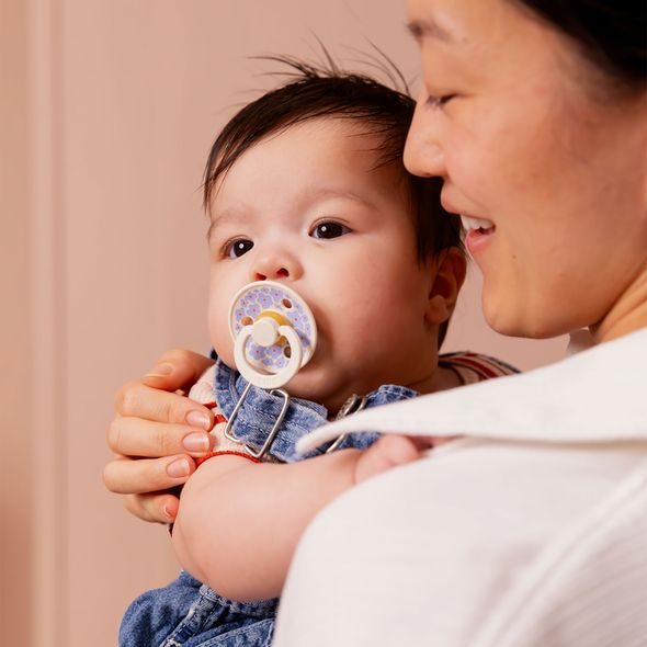 BIBS STUDIO COLOUR JASMINE DUDLÍKY Z PŘÍRODNÍHO KAUČUKU 2KS VEL. 1 - ŠIDÍTKA A DOPLŇKY - KRMENÍ