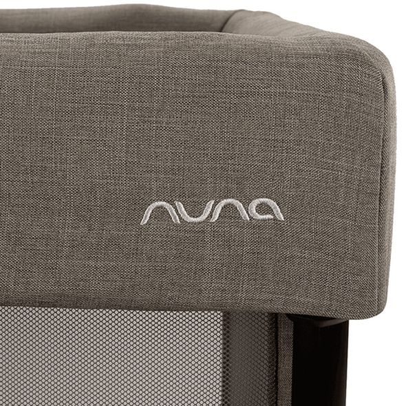 NUNA PAAL™ GRANITE - CESTOVNÍ POSTÝLKY - SPINKÁNÍ