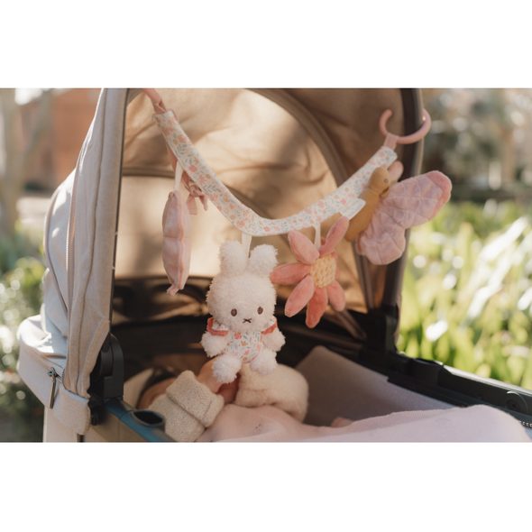 LITTLE DUTCH ŘETĚZ NA KOČÁREK KRÁLÍČEK MIFFY LUCKY BLOSSOM - MIFFY - PRO DĚTI
