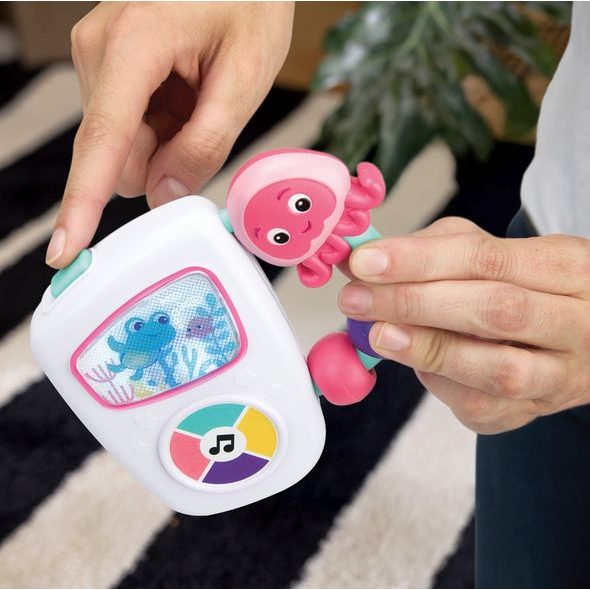 BABY EINSTEIN HRAČKA HUDEBNÍ MULTISENZORICKÁ TUNES JAMMIN JANET™, 3M+ - SENZORICKÉ HRAČKY - PRO DĚTI