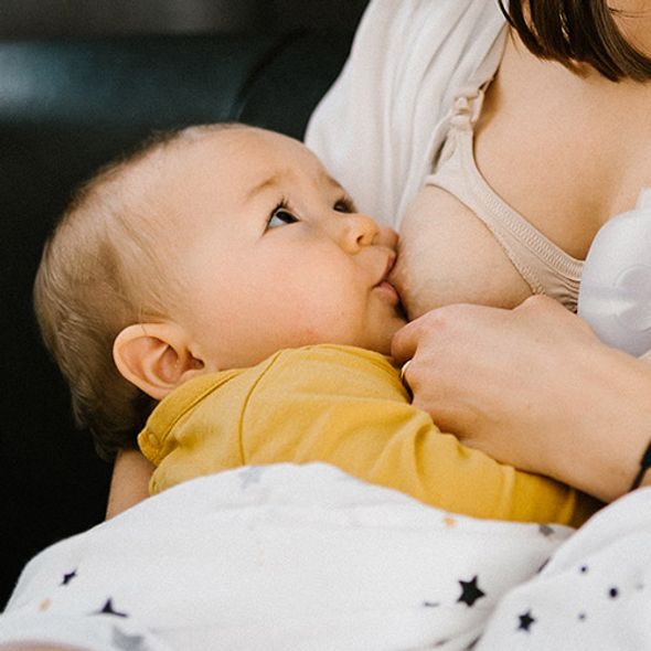 BABYONO ODSÁVAČKA ELEKTRICKÁ NURSE PRO - ODSÁVAČKY MATEŘSKÉHO MLÉKA - KRMENÍ