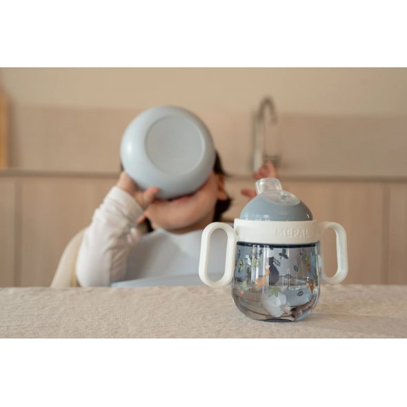 LITTLE DUTCH HRNEK S PÍTKEM 200 ML FOREST FRIENDS - DĚTSKÉ HRNEČKY - KRMENÍ