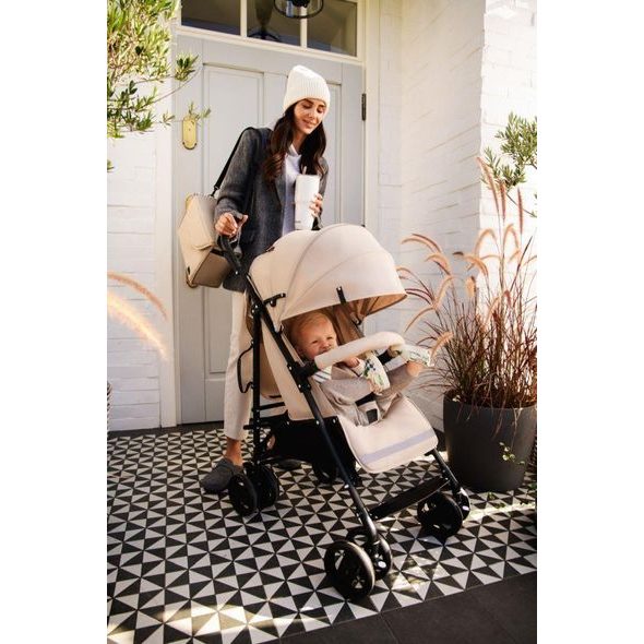 MOMI AKIRA ŠEDÝ 2024 - GOLFOVÉ KOČÁRKY - KOČÁRKY A PŘÍSLUŠENSTVÍ