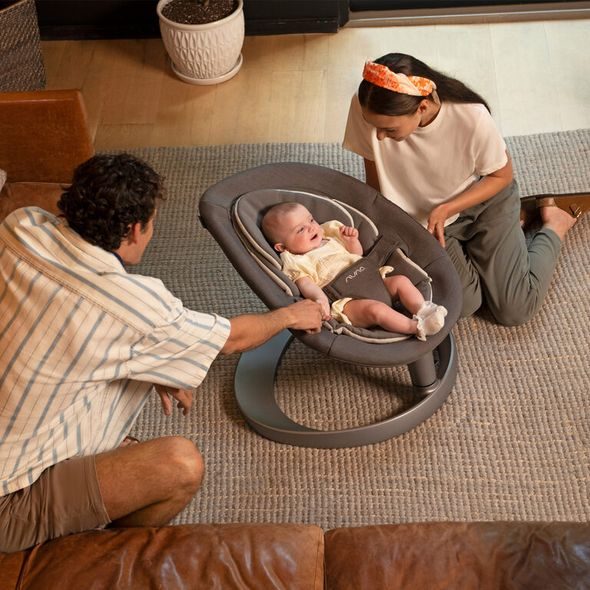 NUNA LEAF™ GROW LEHÁTKO BEZ HRAZDY GRANITE - LEHÁTKA A HOUPADLA - SPINKÁNÍ