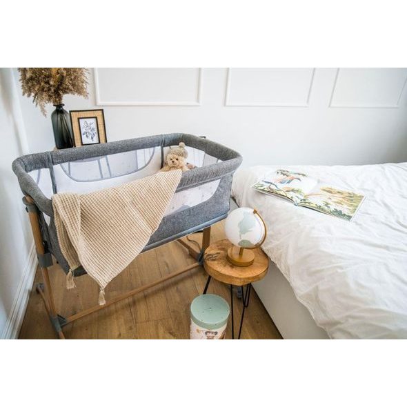 MOMI POSTÝLKA SMART BED 4V1 SVĚTLE ŠEDÁ - K RODIČOVSKÉ POSTELI - SPINKÁNÍ