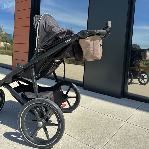 PINKIE ORGANIZÉR SOFTSHELL TAUPE NA THULE - ORGANIZÉRY A KOŠÍKY - KOČÁRKY A PŘÍSLUŠENSTVÍ