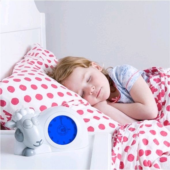 ZAZU OVEČKA SAM TRÉNINKOVÝ BUDÍK S NOČNÍM SVĚTLEM - TRÉNINKOVÉ BUDÍKY - SPINKÁNÍ