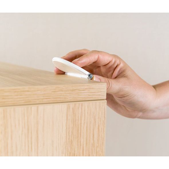 REER DRŽÁK NÁBYTKU ANTI-TIP KIT - BEZPEČNOST DĚTÍ V DOMÁCNOSTI - KOUPÁNÍ A ZDRAVÍ