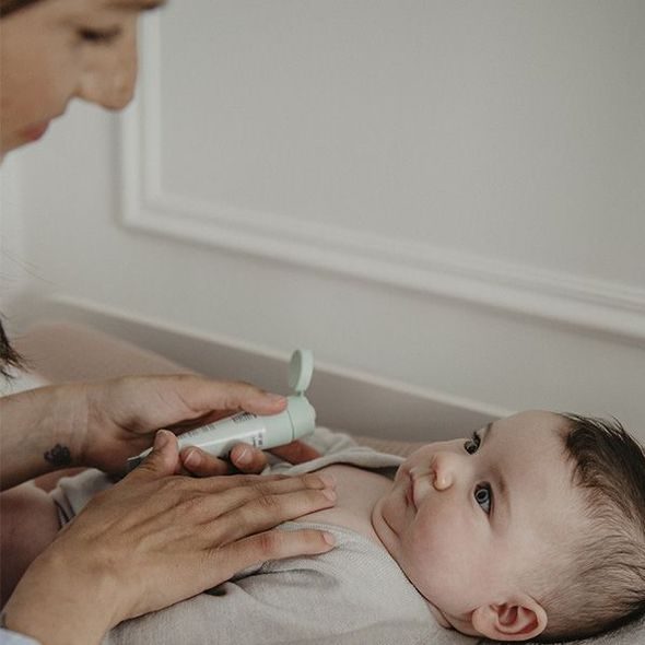 SUAVINEX SUAVINEX | ANATOMICKÁ ODSÁVAČKA DO NOSÍKU - ODSÁVAČKY HLENŮ - KOUPÁNÍ A ZDRAVÍ