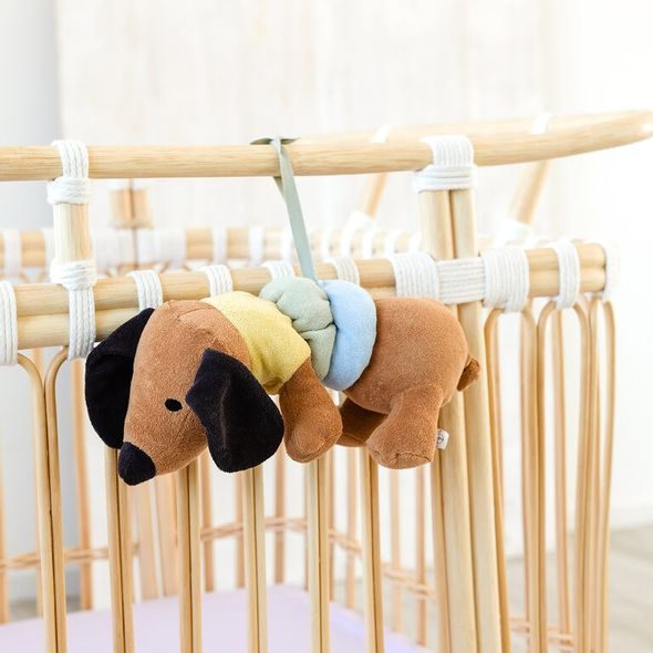 LÄSSIG HUDEBNÍ HRAČKA LITTLE MATEYS DOG - HRAČKY SE ZVUKY - PRO DĚTI