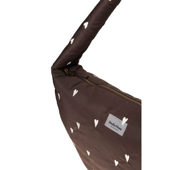 STUDIO NOOS PUFFY CROSS BODY BAG BROWN HEARTS - ORGANIZÉRY A KOŠÍKY - KOČÁRKY A PŘÍSLUŠENSTVÍ