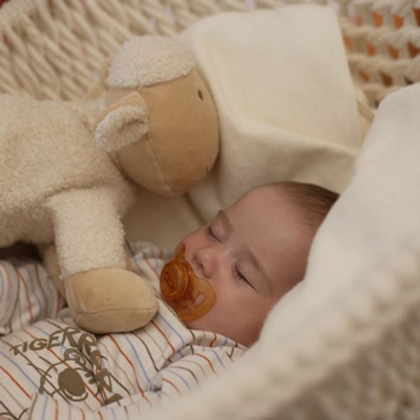 TRAUMSCHWINGER – ZÁVĚSNÁ KOLÉBKA PRO MIMINKA Z KROUCENÉ BIO BAVLNY - KOSMETIKA PRO CELOU RODINU - PRO MAMINKY