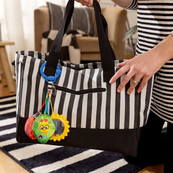 BABY EINSTEIN HRAČKA SENZORICKÁ NA C KROUŽKU TOUCH OF NATURE™ 0M+ - SENZORICKÉ HRAČKY - PRO DĚTI