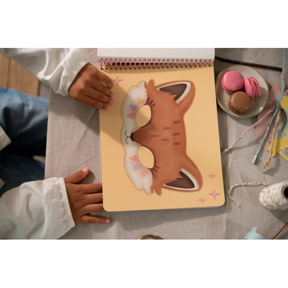 LITTLE DUTCH KNIHA S VYSTŘIHOVACÍMI MASKAMI ROSA - VÝTVARNÉ POMŮCKY A HRAČKY - PRO DĚTI