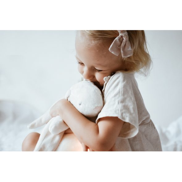 MOONIE USÍNÁČEK ZAJÍČEK 2.0 ORGANIC POLAR - USÍNÁČCI ŠUMÍCÍ / S TLUKOTEM - PRO DĚTI