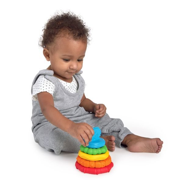 BABY EINSTEIN KOUSÁTKO STOHOVACÍ 2V1 STACK & TEETHE™ 0M+ - STOHOVACÍ HRAČKY - PRO DĚTI