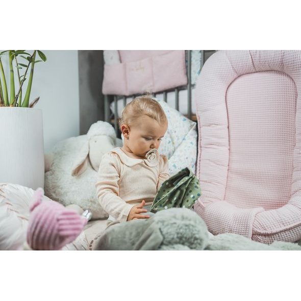 ENIE BABY DĚTSKÁ ČEPICE 6-9M DOTS OLIVE - ČEPIČKY A KLOBOUČKY - PRO DĚTI