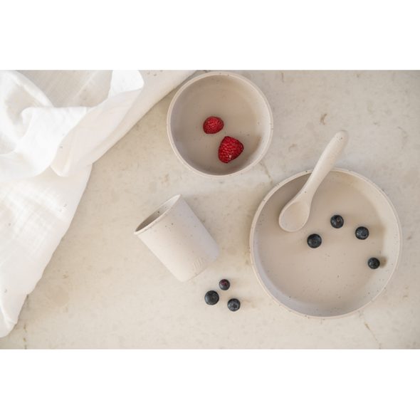 KIKKABOO JÍDELNÍ SADA 5-DÍLNÁ PLATINUM SILICONE SAND - VÝHODNÉ SADY - KRMENÍ