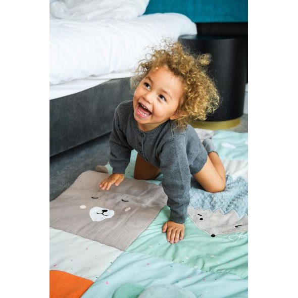 MOMI HRACÍ DEKA MOMI VOLPI PATCHWORK - HRACÍ PODLOŽKY NA ZEM - SPINKÁNÍ