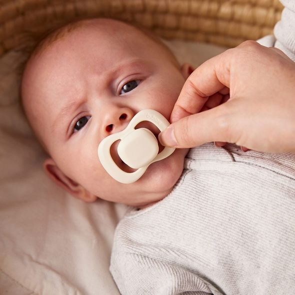 B.BOX DUDLÍKY SILIKONOVÉ DO 6M, 2KS - SAGE/VANILLA - ŠIDÍTKA A DOPLŇKY - KRMENÍ