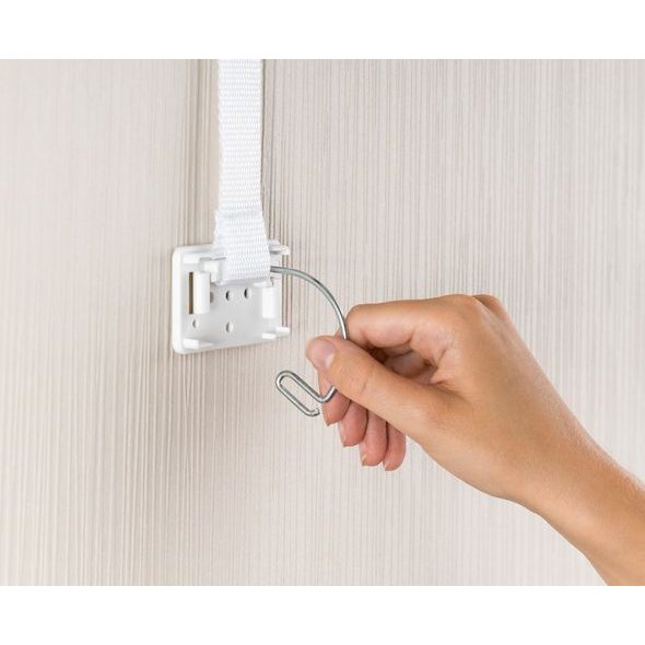 REER DRŽÁK NÁBYTKU ANTI-TIP KIT - BEZPEČNOST DĚTÍ V DOMÁCNOSTI - KOUPÁNÍ A ZDRAVÍ