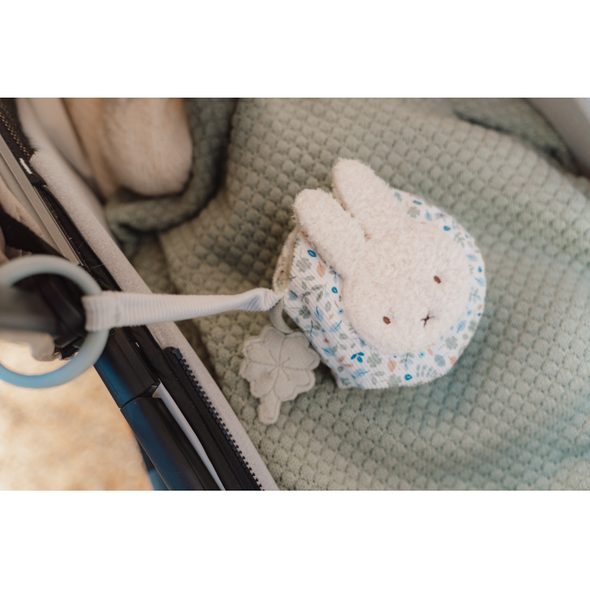 LITTLE DUTCH ZÁVĚSNÁ TEXTILNÍ KNÍŽKA KRÁLÍČEK MIFFY LUCKY LEAVES - MIFFY - PRO DĚTI