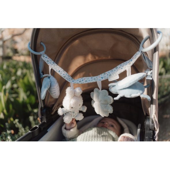 LITTLE DUTCH ŘETĚZ NA KOČÁREK KRÁLÍČEK MIFFY LUCKY LEAVES - MIFFY - PRO DĚTI