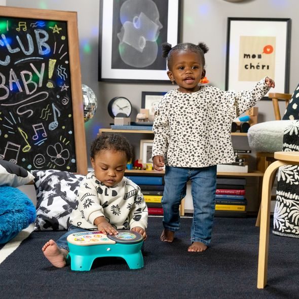 BABY EINSTEIN HRAČKA HUDEBNÍ GRAMOFON DJ DISCOVERY™ MAGIC TOUCH™ HAPE 6M+ - HUDEBNÍ NÁSTROJE - PRO DĚTI